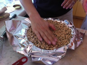 Using Black-Eyed Peas to Pre-bake Crust